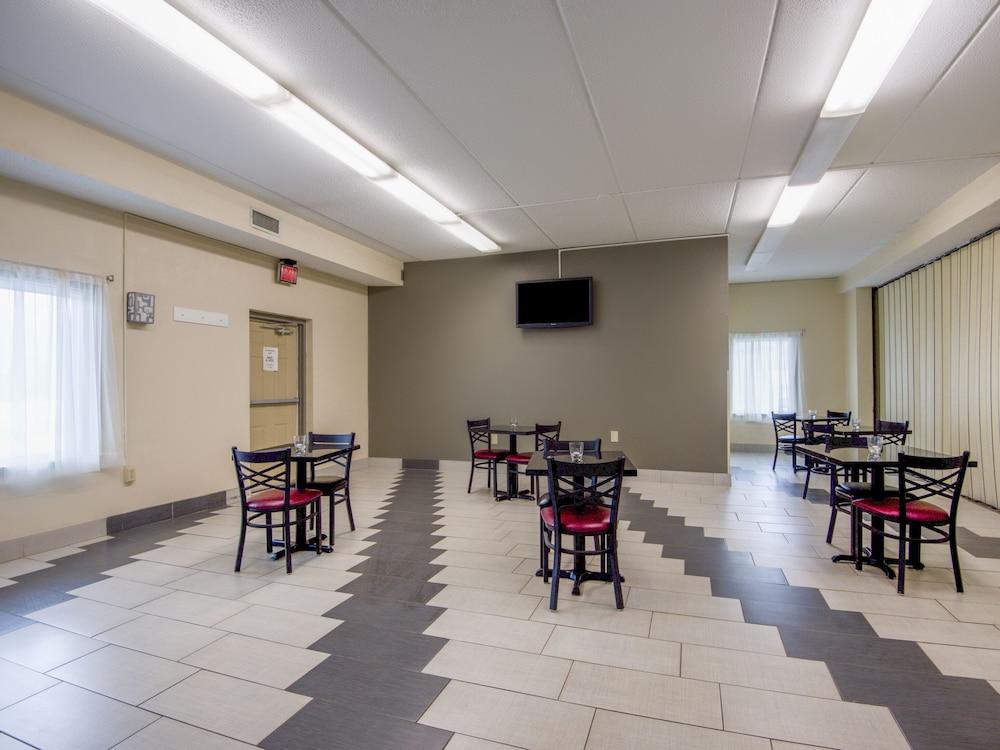 Econo Lodge Forest City Zewnętrze zdjęcie